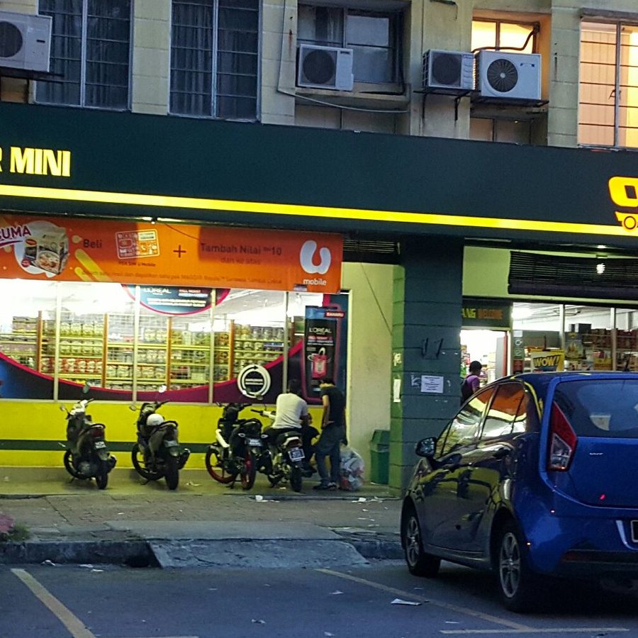99 speedmart tanjong sepat