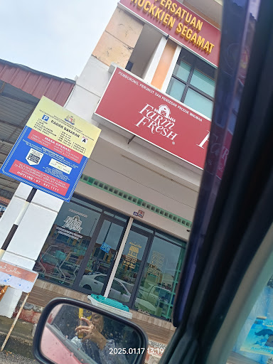 FARM FRESH SEGAMAT FARM FRESH SEGAMAT
