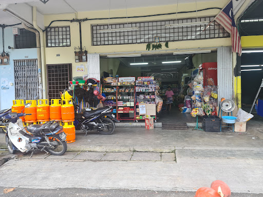 KEDAI RUNCIT MAKHESH