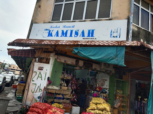 Kedai runcit Kamisah