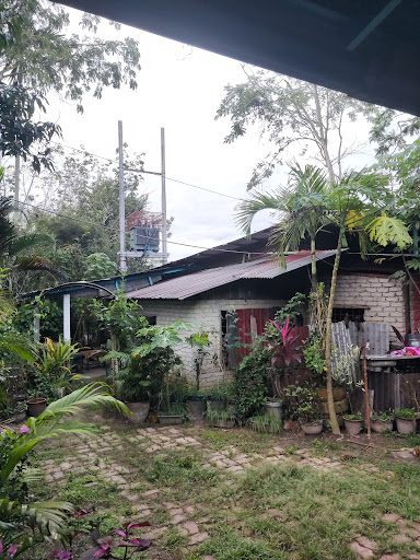 Kedai Runcit Pakngah Kri