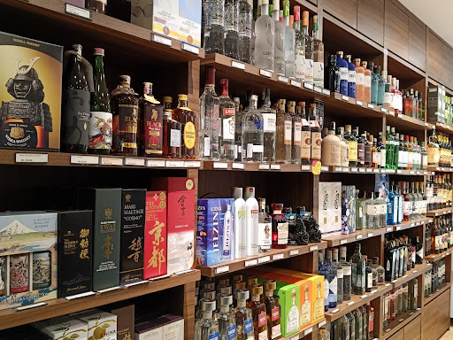 Lavish Alcohol & Grocery Delivery (Padang Matsirat Collection Point)