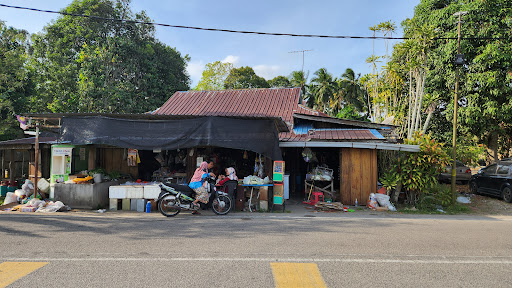 Kedai Runcit Teow