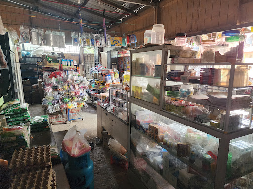 Kedai Runcit Kak Yah (Mey R&B Enterprise)