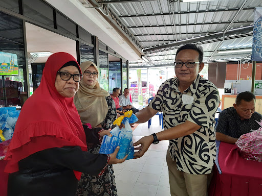 Muslim Mart Koperasi Al Muhsinin Muslim Mart Koperasi Al Muhsinin
