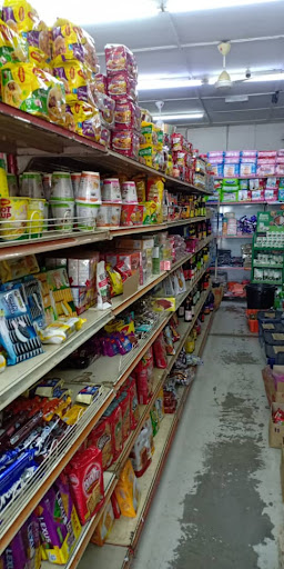TIPTOP PAYA DATUK (KEDAI SERBANEKA)