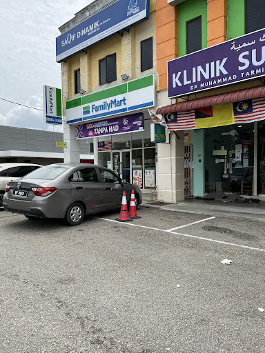 FamilyMart Kuala Pilah