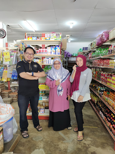 KEDAI RUNCIT KAKYAH HALIM KEDAI RUNCIT KAKYAH HALIM