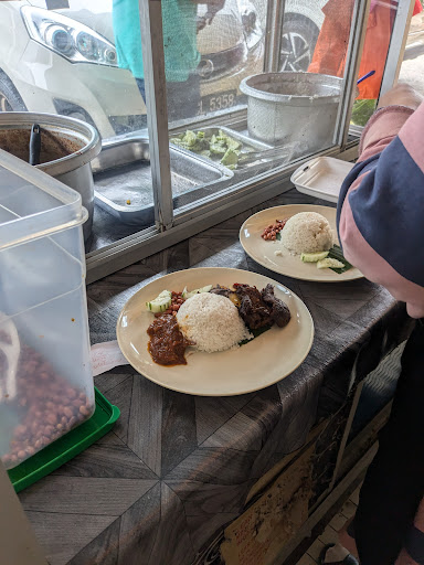 Gerai Makanan & Runcit Gerai Makanan & Runcit
