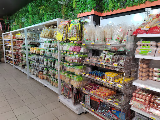 Pasaraya Pantai Timor Raub