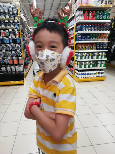 Kedai-Runcit Ar-Ryan Hud Mart 49 Kedai-Runcit Ar-Ryan Hud Mart 49