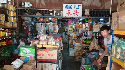 Kedai Runcit Weng Huat