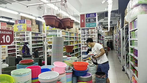 Eco-Shop @ Pantai Remis Eco-Shop @ Pantai Remis