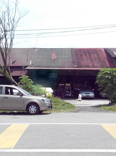 Chop Guan Leong