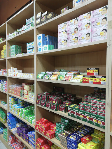 Madura Cash & Carry