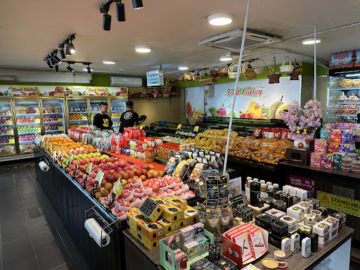 Fruit Valley Pelita
