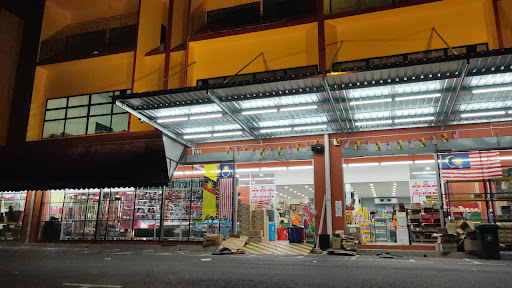 FAMILY W GROCER (TG MANIS) SDN BHD