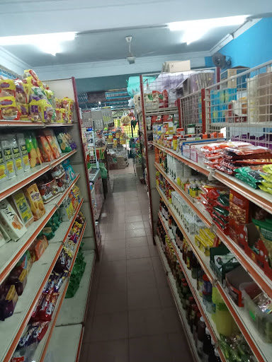 Kedai runcit Sudi mampir