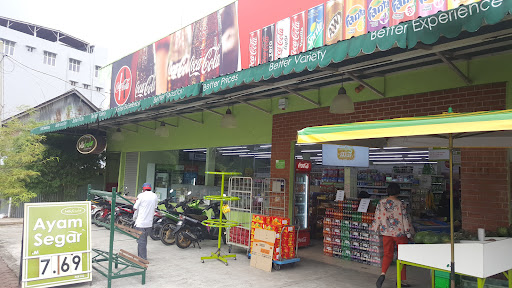 Treleaf Mart (HQ) Flat Sri Kolam