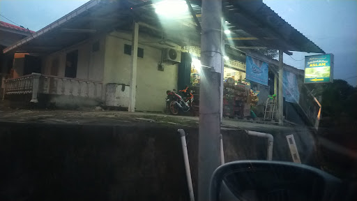 Kedai runcit seri pantai aslam