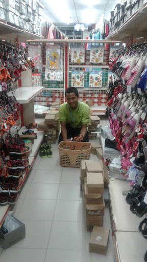 Pasaraya Borong Sakan
