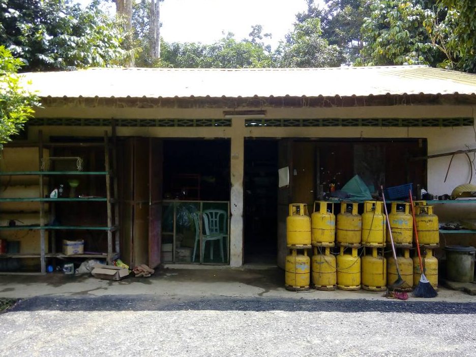 kedai runcit ahmad farooq enterprise