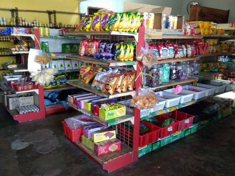 kedai runcit angeline kg padawan