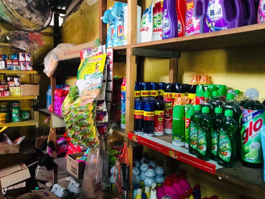 kedai runcit machu haiza