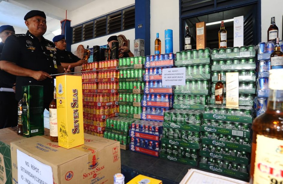 kedai runcit tawakal barru