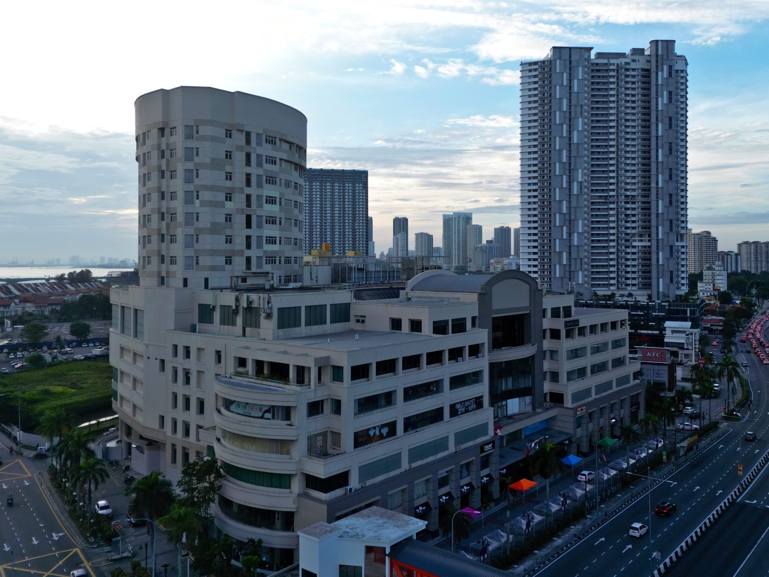 mercato island 88 scaled