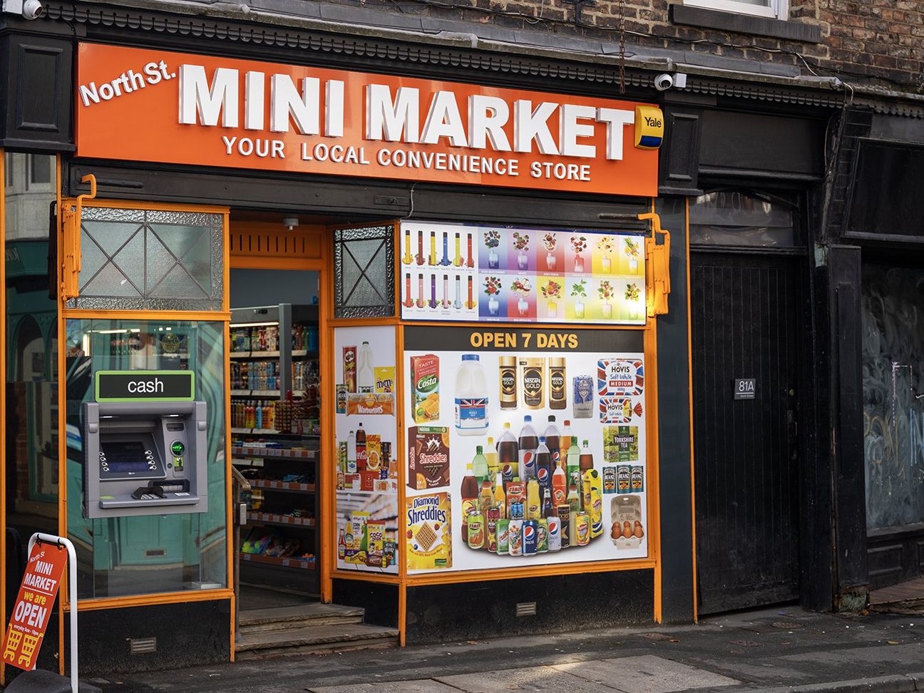 mini market