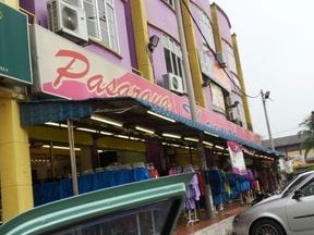 pasaraya karnival