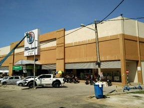 pasaraya pantai timur kuala besut