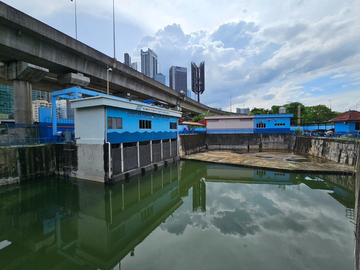 rumah pam jps p setia