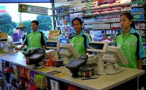 Tengah Mini Market 1 tengah mini market