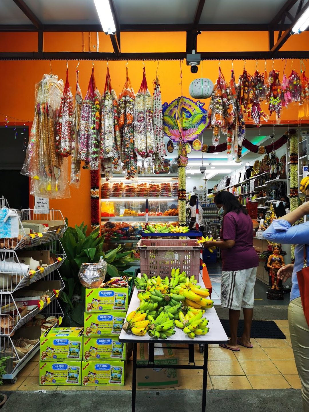 Yogeswary Cash & Carry 1 yogeswary cash carry